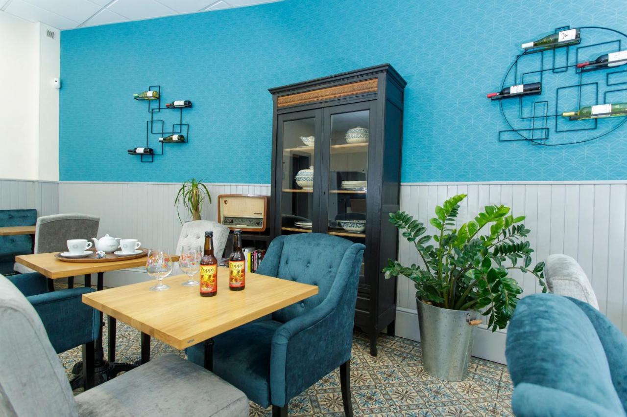 אלברט Logis Hotel & Restaurant De La Basilique מראה חיצוני תמונה