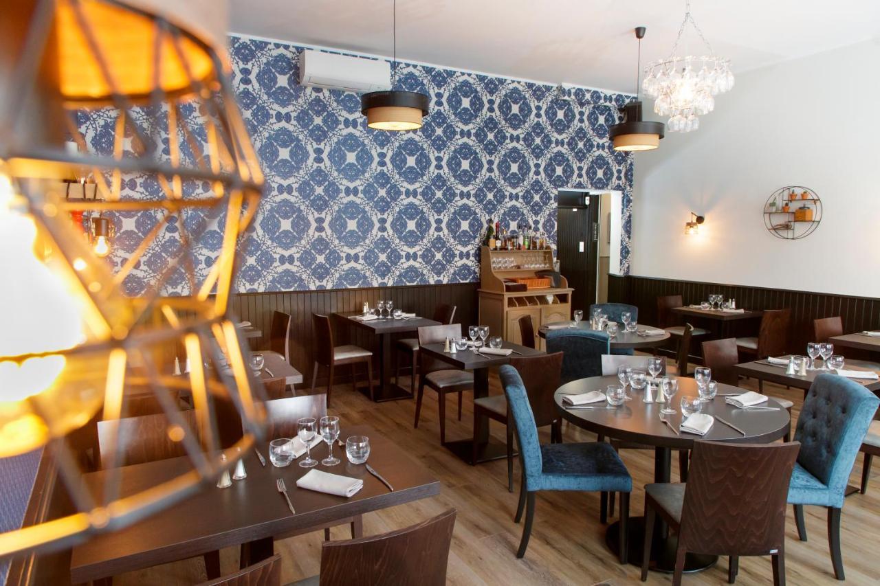 אלברט Logis Hotel & Restaurant De La Basilique מראה חיצוני תמונה